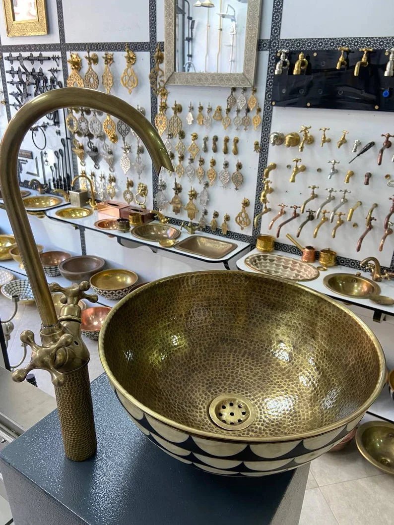 Moroccan sink bowl Bathroom bronze sink ,outdoor Vanity Vessel Sink ,copper Handcrafted Drop In Sink Round Sink Washbasin.