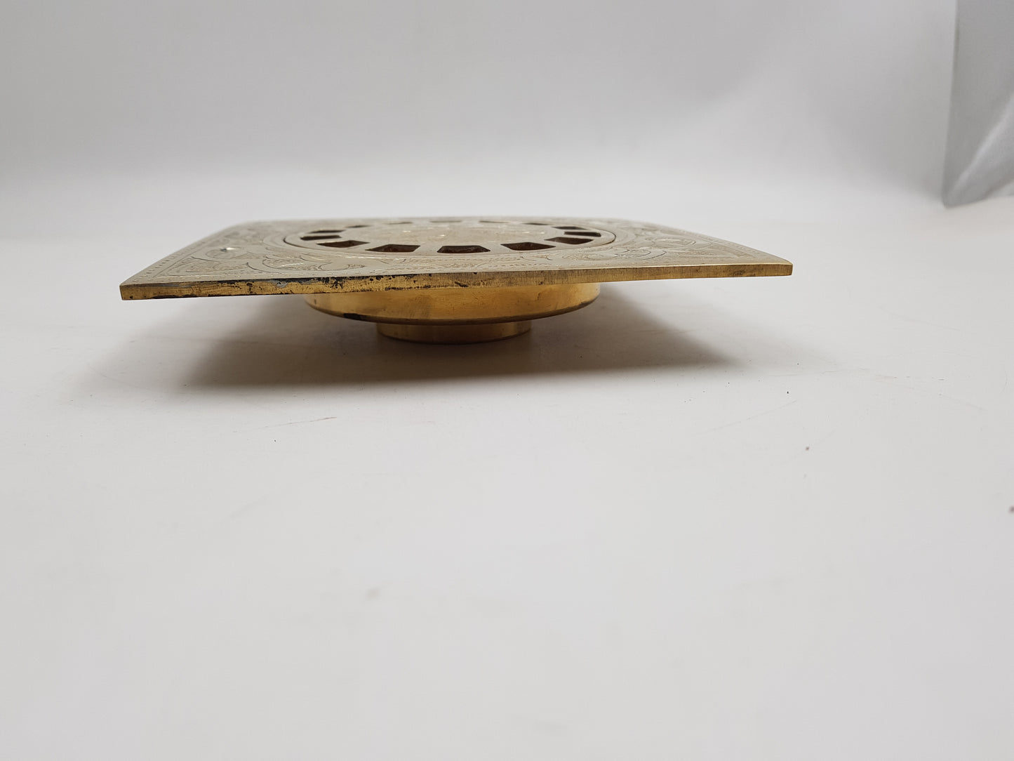 Bonde de sol en laiton antique - Bonde de douche