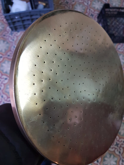 Pommeau de douche en laiton antique | Rénovation de salle de bain vintage luxueuse