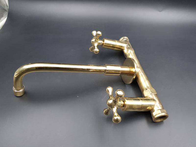 Antique Brass Wall Mount Bathroom Faucet