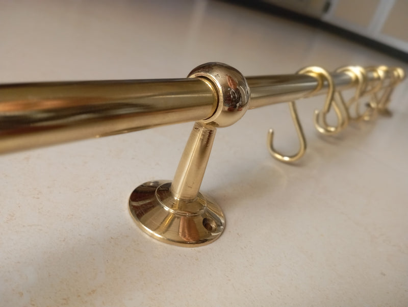 Brass Hanging Rail: Elegant Kitchen Organization