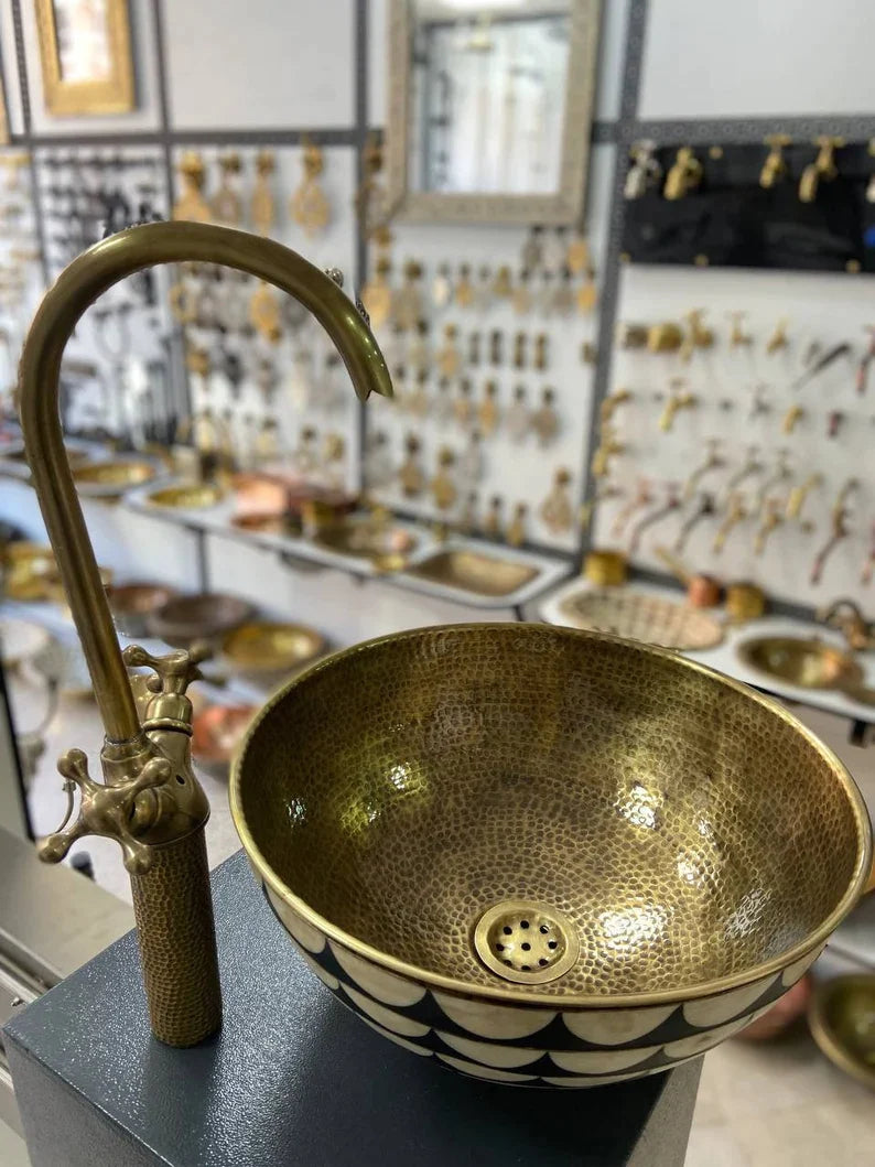 Moroccan sink bowl Bathroom bronze sink ,outdoor Vanity Vessel Sink ,copper Handcrafted Drop In Sink Round Sink Washbasin.