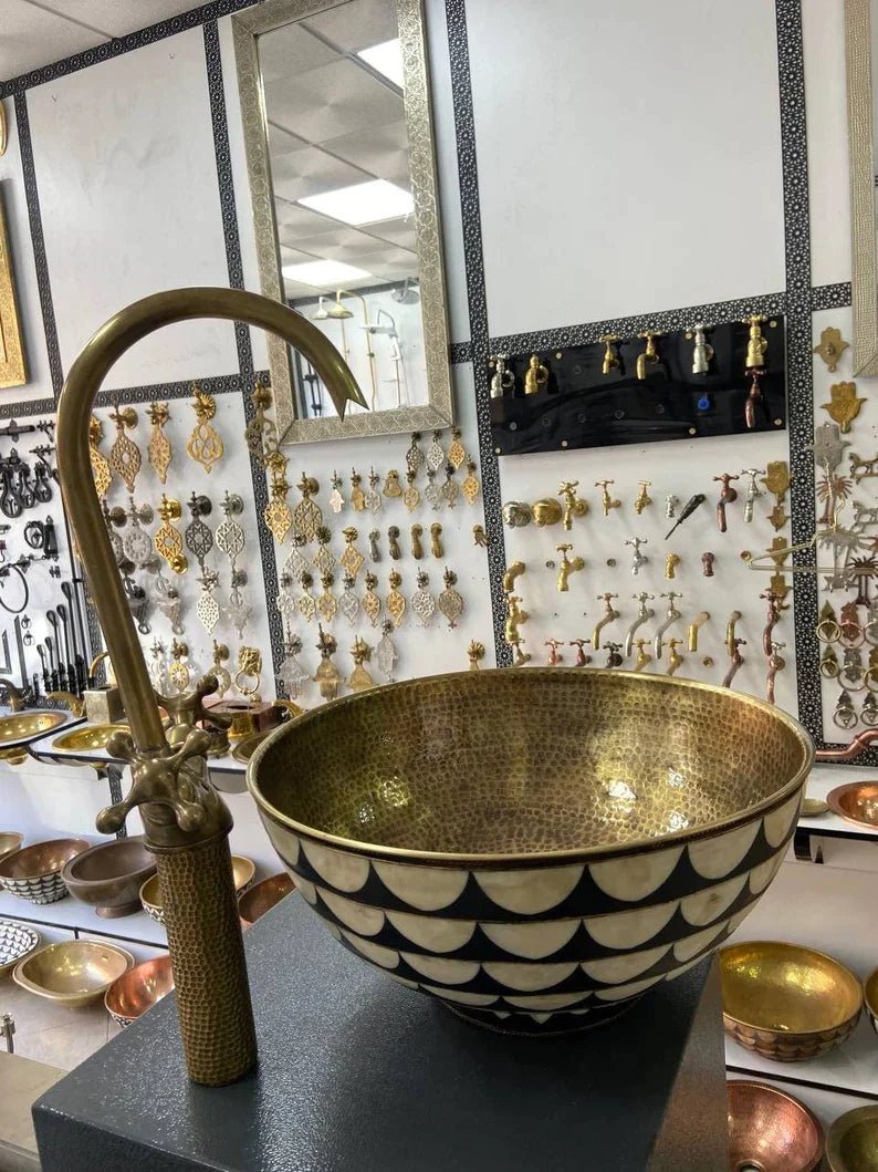 Moroccan sink bowl Bathroom bronze sink ,outdoor Vanity Vessel Sink ,copper Handcrafted Drop In Sink Round Sink Washbasin.