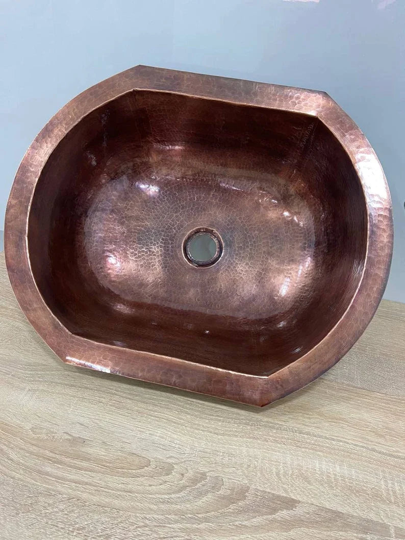 Oval Shaped Handmade Copper Sink - Perfect for Bathroom and Kitchen Renovations - Durable and Elegant Design - High-Quality Copper Material