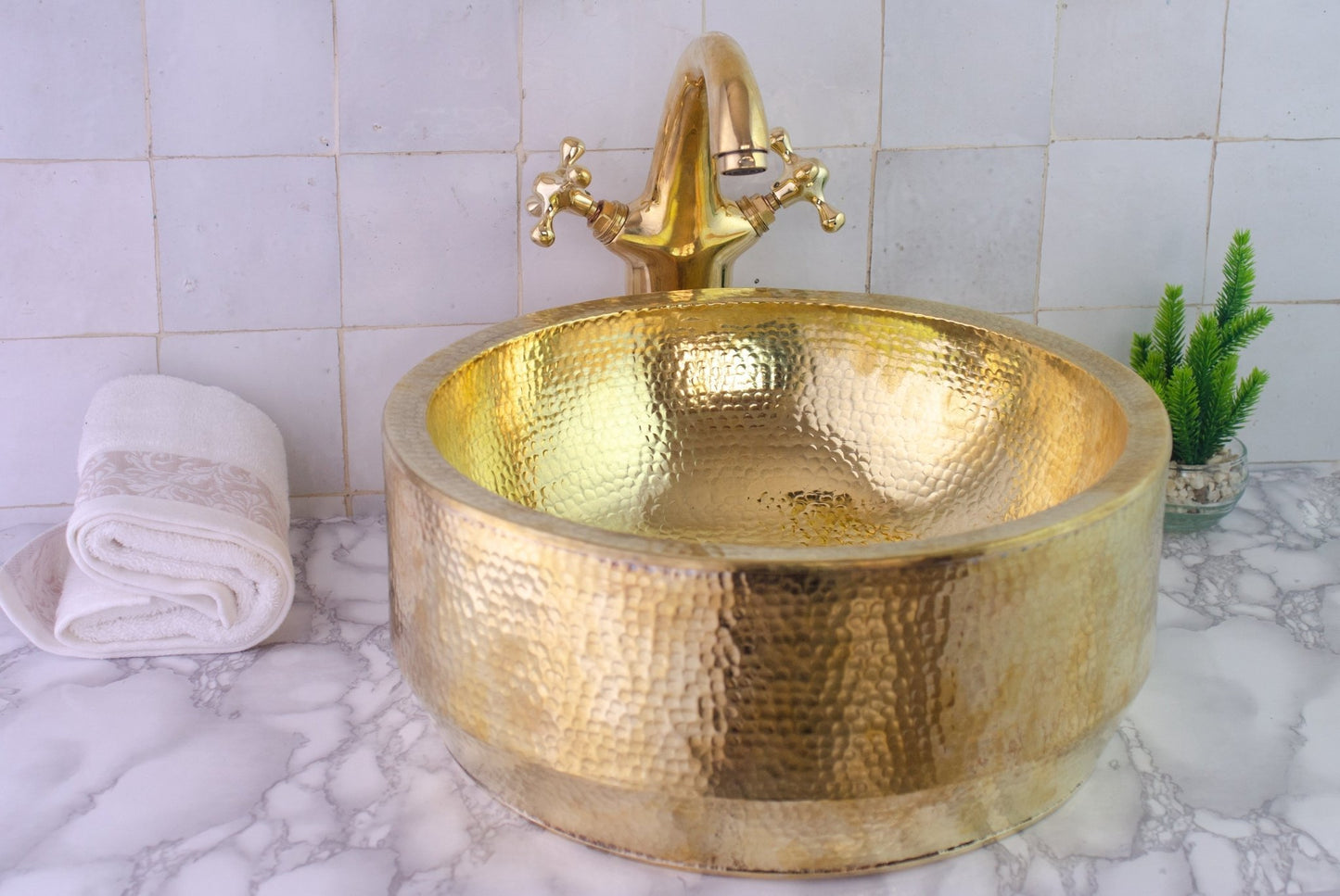 Hammered Round Vessel Sink - Handmade Traditional Brass Sink