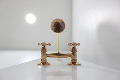 Unlacquered Brass And Copper Shower System High Pressure, Copper Pipe Shower , Outstanding Shower System with round Head Shower