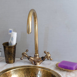 Single Hole Bathroom Faucet - Bronze Bathroom Faucet