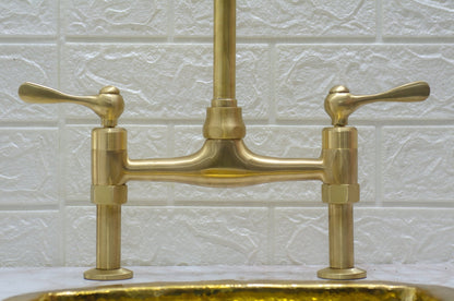 Unlacquered  Legs Bridge Faucet + sink unlacquered  strainer